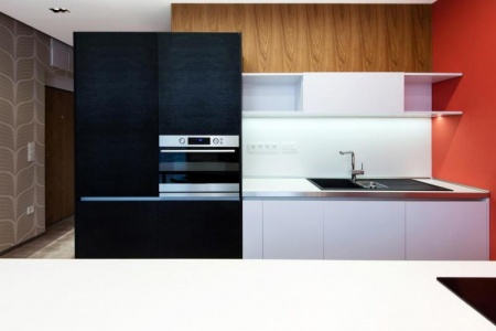 Cuisine &eacute;quip&eacute;e &agrave; P&eacute;ronnas : quels &eacute;quipements pour votre projet ?